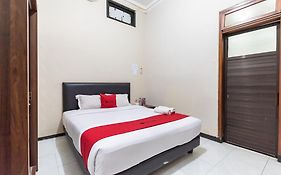 Reddoorz @ Soekarno Hatta Indah